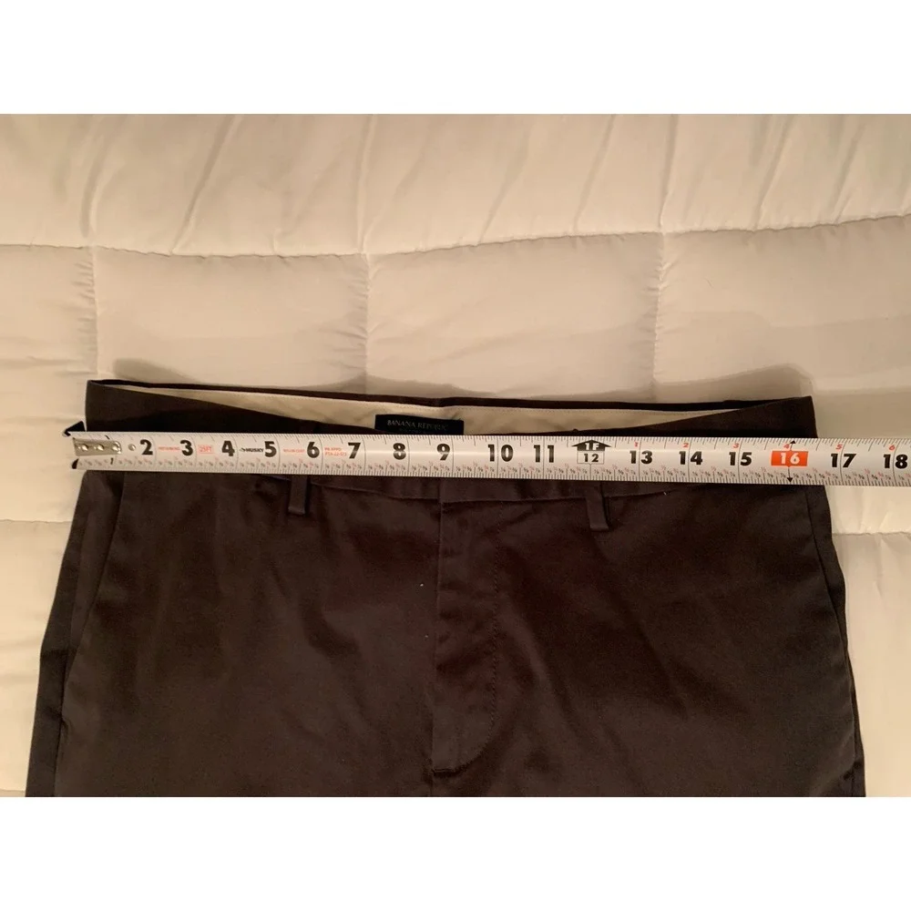 Banana Republic Gray Chino Cotton Men's Pants Regular Fit Straight Size‎ 33 x 30